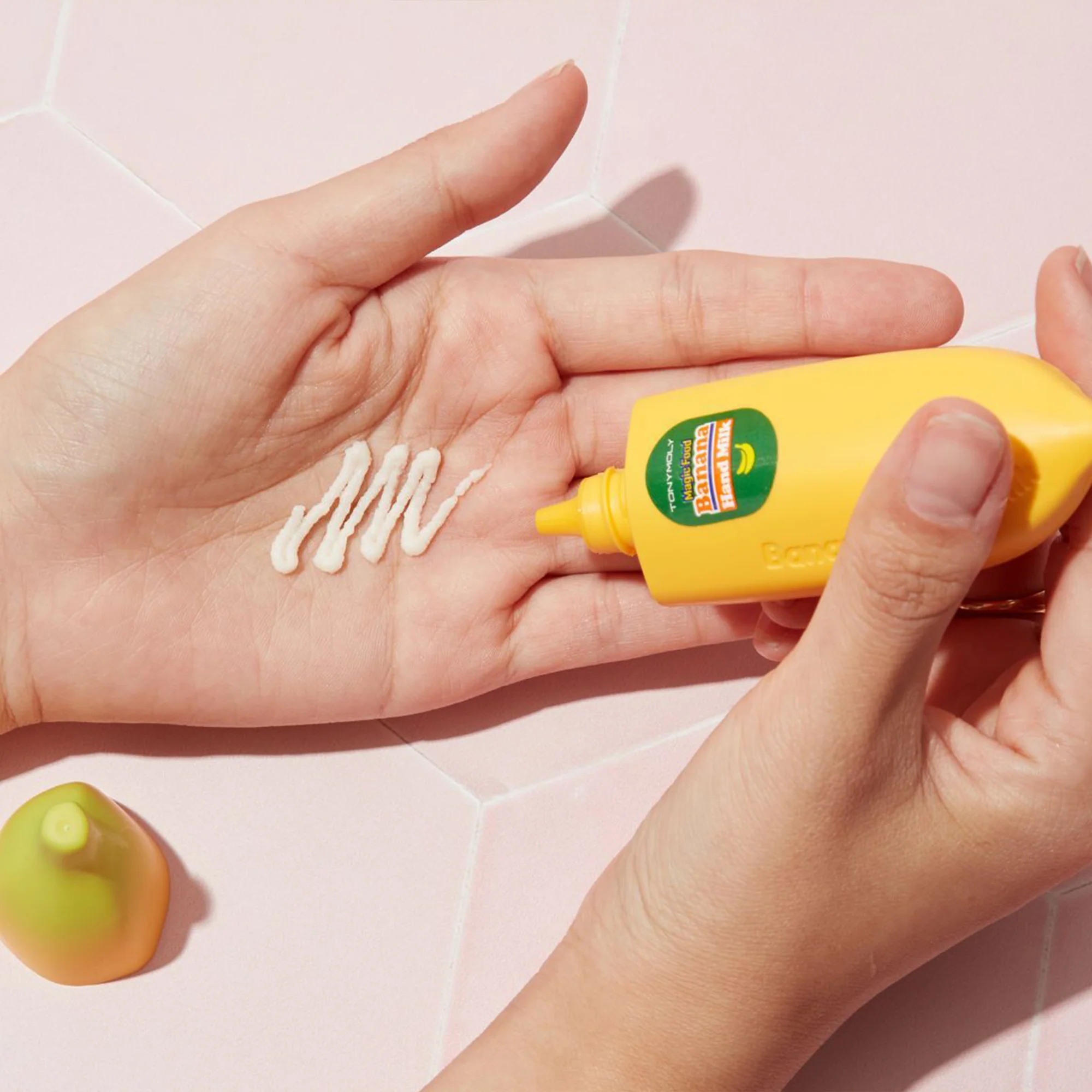 BananaMaxxing Skincare Bundle - Image 4